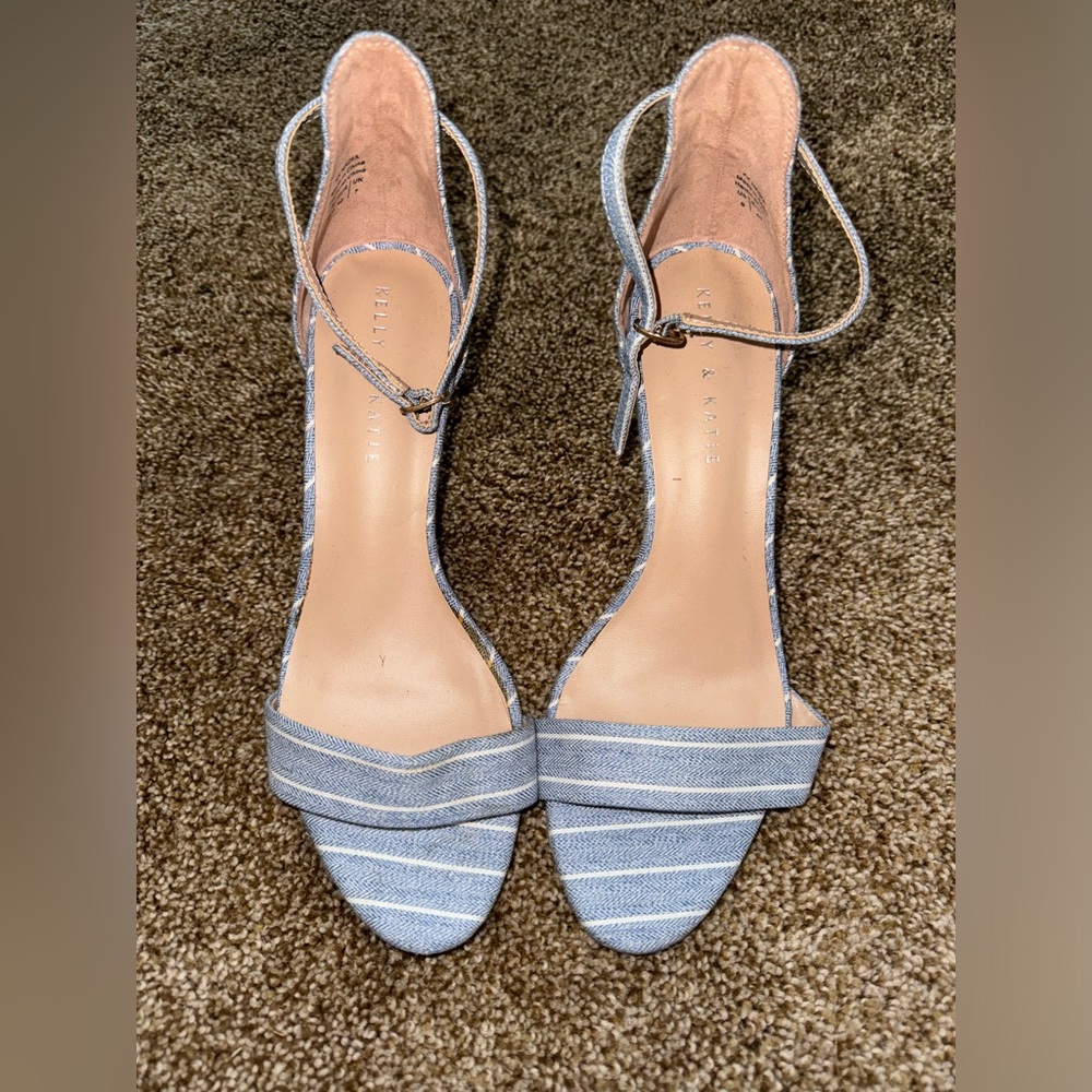 Kelly & Katie Nadia Blue, White Sandals 3" Heels Size 9M NO SHOE box included